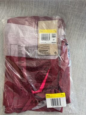 Nike Men’s Aeroswift Maroon Athletic Split Shorts with Neon Pink Swoosh